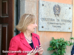 Vetralla - Tarquinia - Pistola in pugno rapinano supermercato - Il vicequestore aggiunto della polizia di Tarquinia Gina Cordella