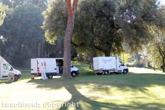 Raul Bova top secret a Villa Lante - Il set della serie tv "I Medici"