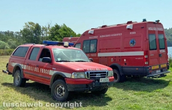 Rave party al lago di Mezzano, giovane muore in acqua