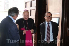 Il vescovo Lino Fumagalli con Andrea De Simone