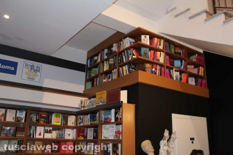 Riapre il teatro Caffeina