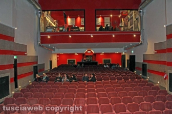 Riapre il teatro Caffeina