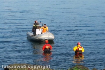 Lago di Bolsena - Le ricerche del disperso - I vigili del fuoco