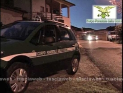 Rifiuti e appalti, 12 arrestati -  Le immagini dell\'operazione della Forestale-2012-10-23-a-12-37-58