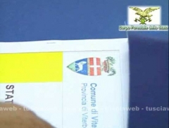 Rifiuti e appalti, 12 arrestati -  Le immagini dell\'operazione della Forestale