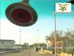 Rifiuti e appalti, 12 arrestati -  Le immagini dell\'operazione della Forestale