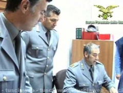 Rifiuti e appalti, 12 arrestati -  Le immagini dell\'operazione della Forestale