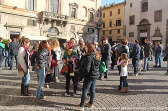 Rifiuti, manifestazione a piazza del comune