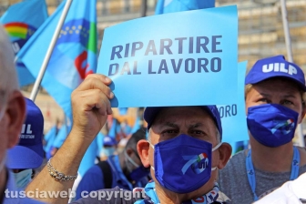 Ripartire dal lavoro