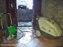 Ripulita la scritta acab dalla chiesa della madonna dell'arco