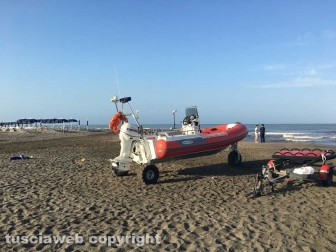 Ritrovato il corpo del ragazzo disperso in mare
