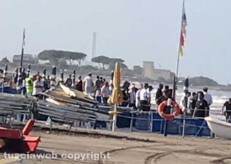 Ritrovato il corpo del ragazzo disperso in mare