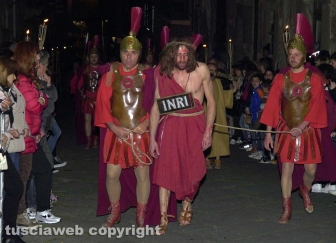 Bagnaia - Rivive la Passione di Cristo