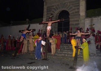 Bagnaia - Rivive la Passione di Cristo