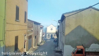 Viterbo - Vastissimo incendio a Sant'Angelo di Roccalvecce, paese evacuato