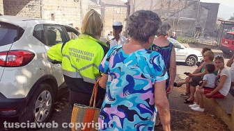 Viterbo - Vastissimo incendio a Sant'Angelo di Roccalvecce, paese evacuato