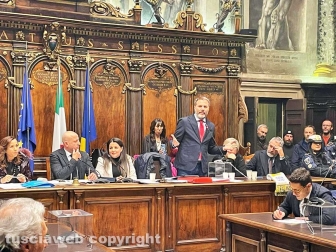 Viterbo - Consiglio straordinario sullo stadio Rocchi - L'assessore Emanuele Aronne