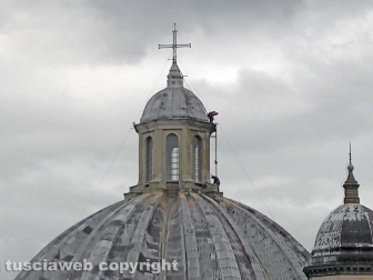 Rocciatori sulla cupola di Santa Margherita