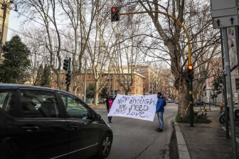 Roma invasa dai cartelli dedicati all'amore