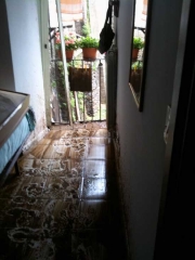 Una casa invasa dal fango