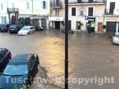Piazza della Nave trasformata in un torrente