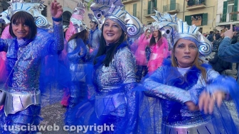 Carnevale - Ronciglione - La sfilata di carri e gruppi