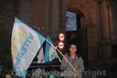 Rossi abbraccia la città