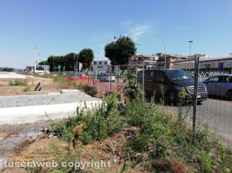 Viterbo - I lavori alla rotatoria sulla Cassia a San Lazzaro