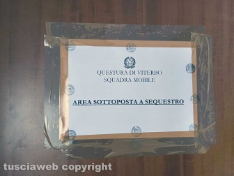 Caso Ruslan Donca - La casa di via Bussi 4 - I sigilli apposti all'abitazione