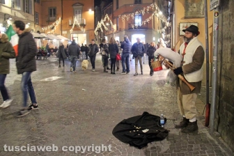 S'accende il Natale nel centro storico
