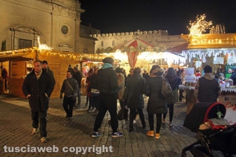 S'accende il Natale nel centro storico