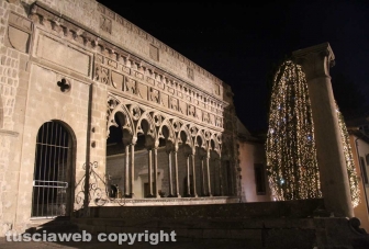 S'accende il Natale nel centro storico