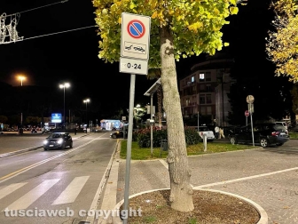 Viterbo - Piazza del Sacrario nel caos