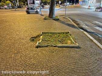Viterbo - Piazza del Sacrario nel caos