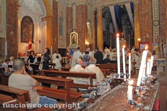 Salta la processione della Madonna del Carmelo