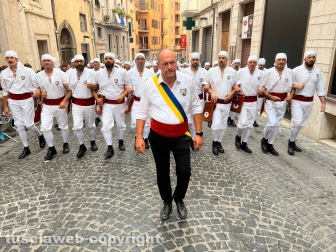 Santa Rosa 2024 - Dies Natalis - Il giro delle sette chiese dei facchini - Il capofacchino Luigi Aspromonte