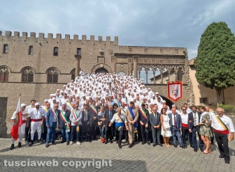 Santa Rosa 2024 - Dies Natalis - I facchini a piazza San Lorenzo