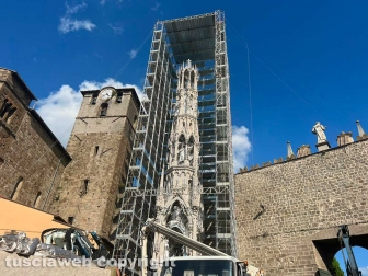 Viterbo - Santa Rosa - Il montaggio di Dies Natalis a San Sisto