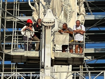 Viterbo - Santa Rosa, Terminato il montaggio di Gloria
