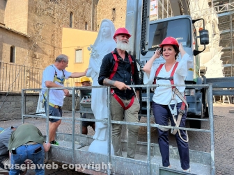 Viterbo - Santa Rosa, Terminato il montaggio di Gloria