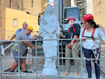 Viterbo - Santa Rosa, Terminato il montaggio di Gloria