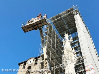 Viterbo - Santa Rosa, Terminato il montaggio di Gloria