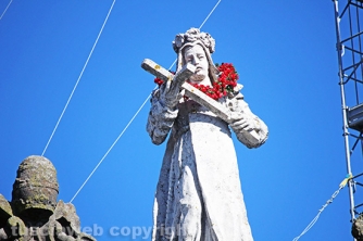 Santa Rosa con la corona di fiori