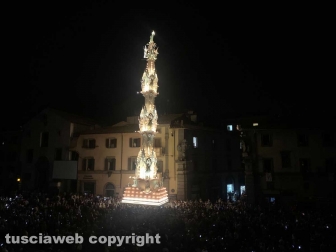 Viterbo - Gloria a piazza del Comune