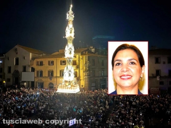 Viterbo - Santa Rosa 2023 - Gloria a piazza del Comune - Nel riquadro: l’ambasciatrice colombiana Ligia Margarita Quessep