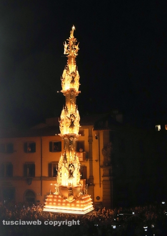 Viterbo - Gloria a piazza del Comune