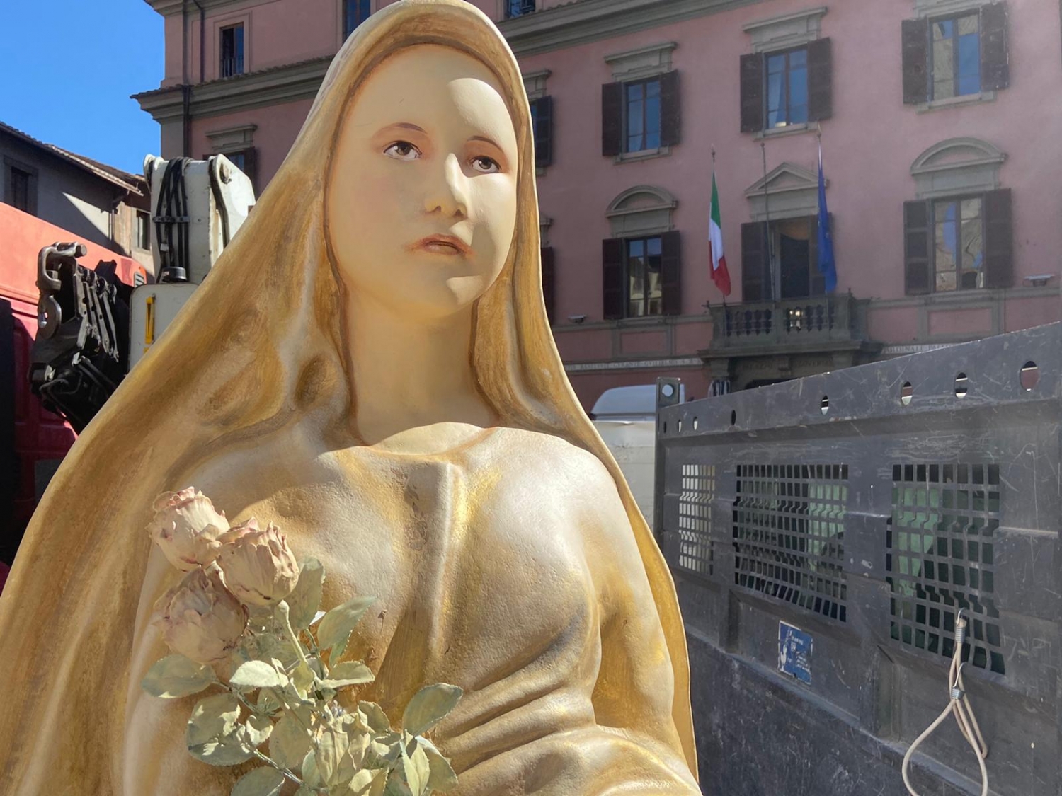 Santa Rosa a piazza del Comune