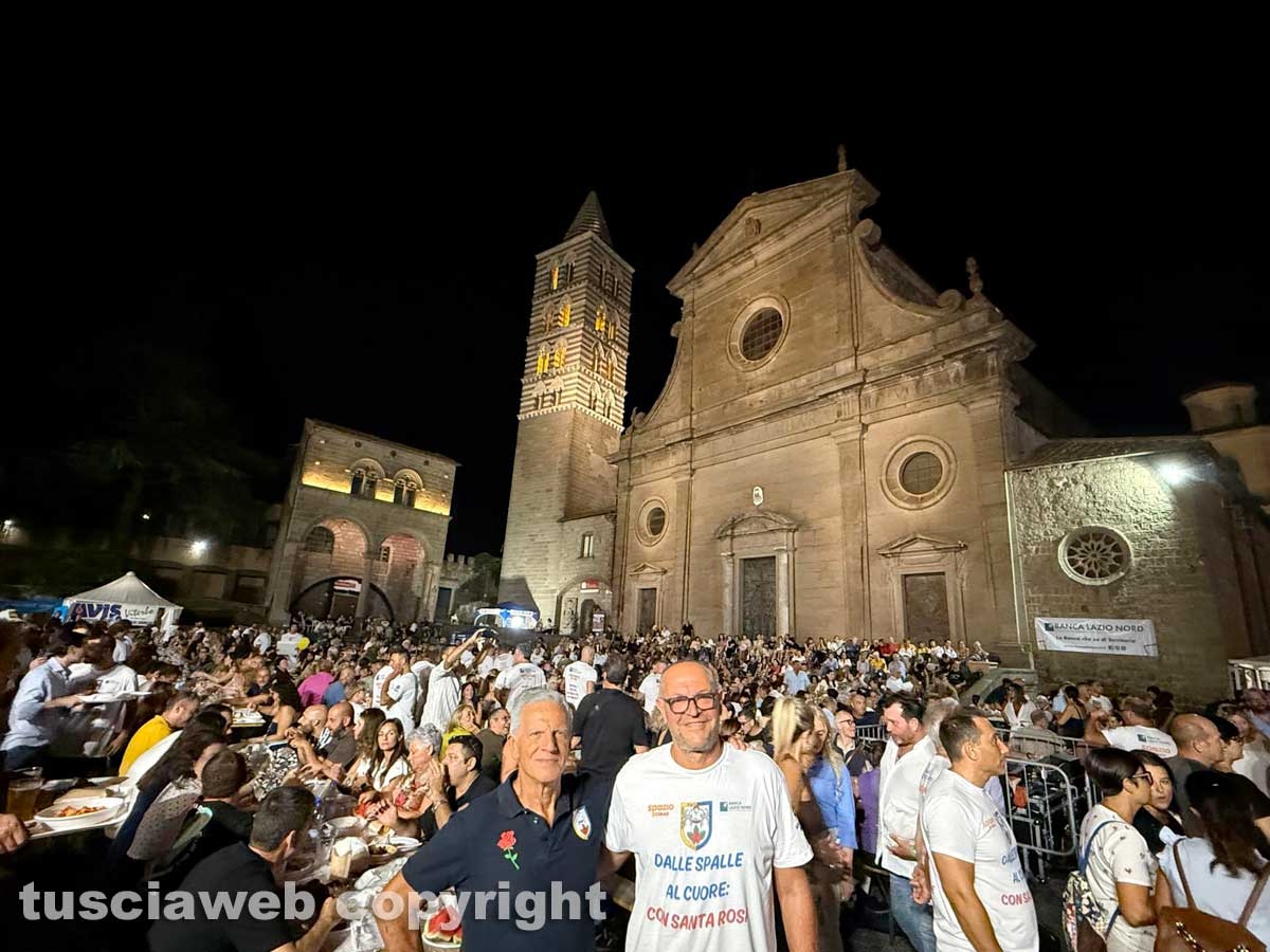 Viterbo - Santa Rosa - La cena dei facchini a piazza San Lorenzo -Massimo Mecarini e Luigi Aspromonte