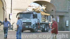 Santa Rosa sui camion