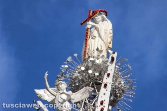 Santa Rosa torna in cima a Fiore del Cielo